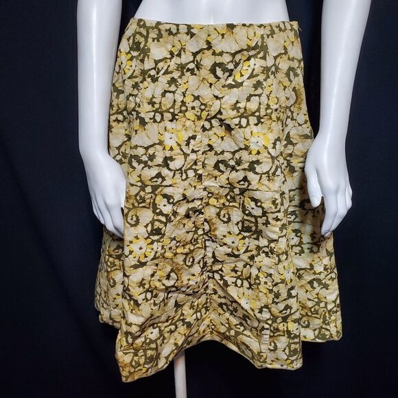 Cotton Yellow & Green Skirt (4) - Picture 2 of 5